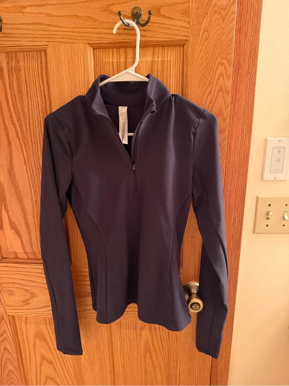 NWOT ALO Yoga Charcoal 1/2 Zip Pullover Mock Neck